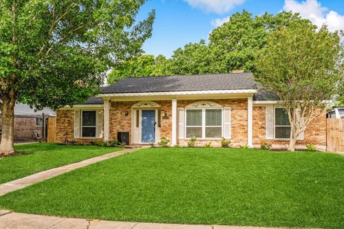 11314 Hillcroft Ave, Houston, TX, 77035-2434 | Card Image