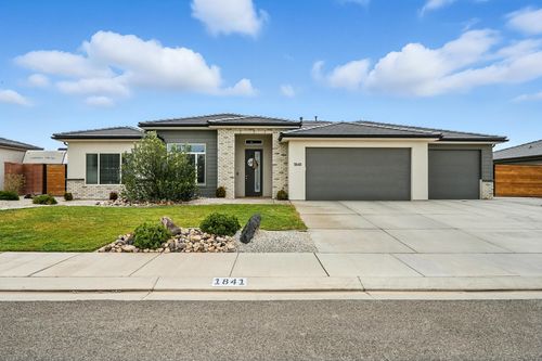 1841 E Honeycomb Dr, St George, UT, 84790-1958 | Card Image
