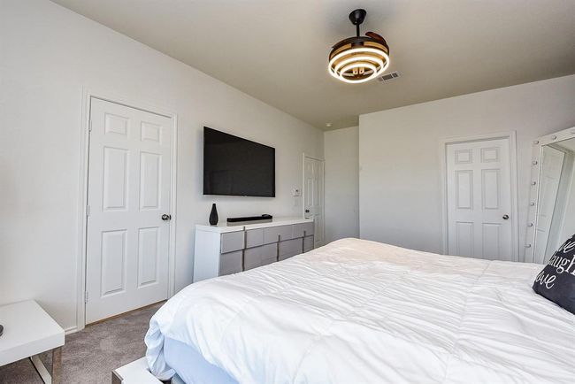 10310 Marston Vineyard Dr, House other with 3 bedrooms, 3 bathrooms and 2 parking in Houston TX | Image 15