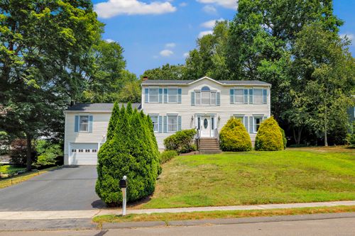 7 Amber Dr, Seymour, CT, 06483-2400 | Card Image