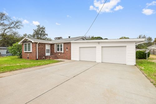 118 Palmetto Avenue, Mary Esther, FL, 32569 | Card Image