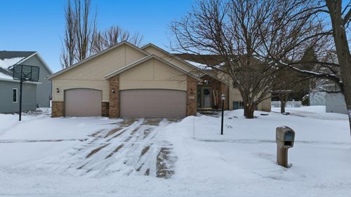 783 14 1/2 Ave E, West Fargo, ND, 58078-4009 | Card Image