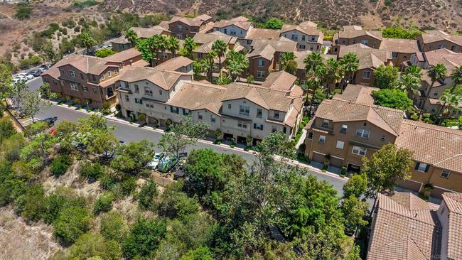 733 Anchor Cv, Townhouse with 2 bedrooms, 3 bathrooms and 2 parking in San Diego CA | Image 32
