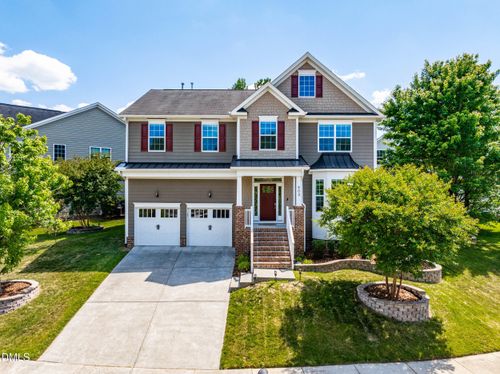 900 Vandalia Dr, Cary, NC, 27519-1887 | Card Image