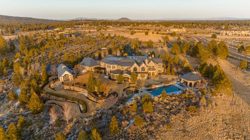 18665 Macalpine Loop, Bend, OR, 97702-9366 | Card Image