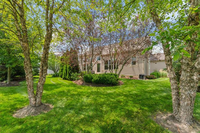 6715 Clear Creek Loop, House other with 3 bedrooms, 3 bathrooms and null parking in Powell OH | Image 56