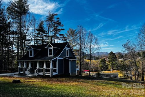 426 Shadowwood Dr, Leicester, NC, 28748-9529 | Card Image