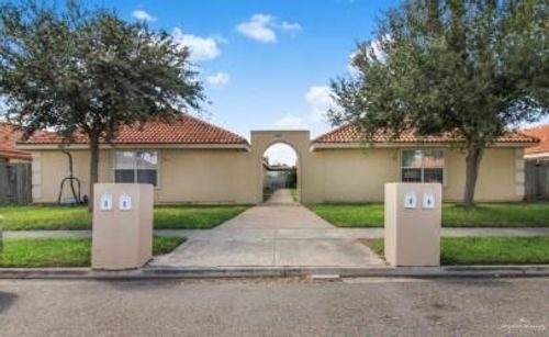 d-2405 Redbud Ave, McAllen, TX, 78504-4073 | Card Image