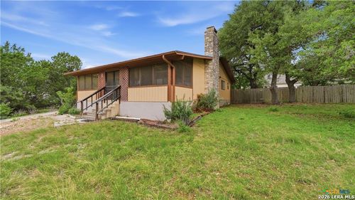 262 Scenic Dr, Canyon Lake, TX, 78133-3633 | Card Image