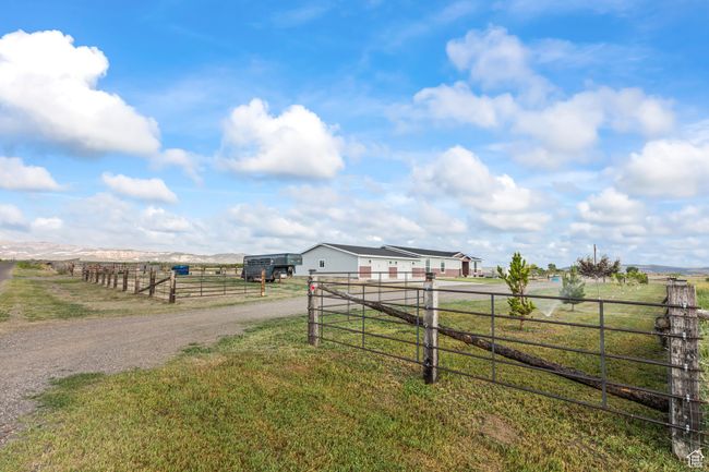 1036 E Airport Rd, House other with 3 bedrooms, 3 bathrooms and 1604 parking in Panguitch UT | Image 43
