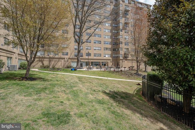 207 - 1030 E Lancaster Ave, Condo with 2 bedrooms, 1 bathrooms and null parking in BRYN MAWR PA | Image 39