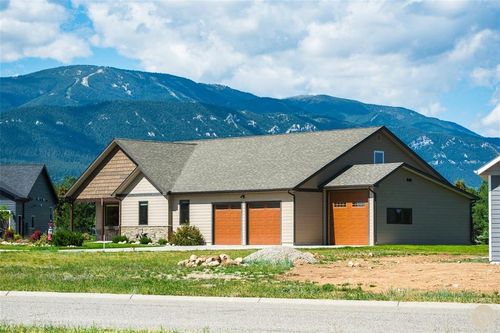 2115 Lazy J Cir, Red Lodge, MT, 59068 | Card Image
