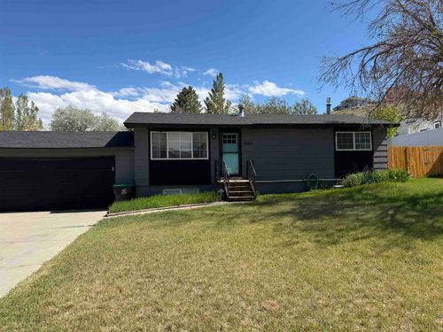 1065 Indian Hills Dr, Green River, WY, 82935-5304 | Card Image