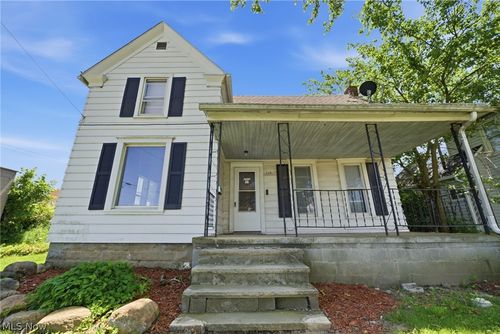 115 W 30th St, Lorain, OH, 44055-1145 | Card Image