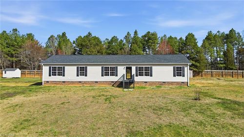 249 Quail Hill Drive, Lexington, NC, 27295 | Card Image