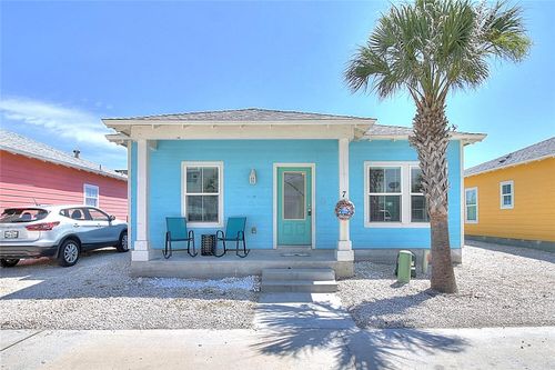 7-1617 S Station St, Port Aransas, TX, 78373-5504 | Card Image