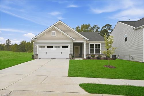 4069 Stallion St, High Point, NC, 27262-8476 | Card Image