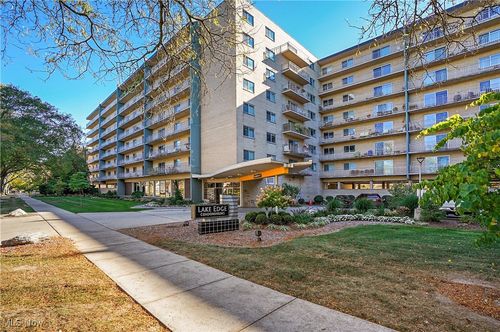 apt-703-10301 Lake Ave, Cleveland, OH, 44102-1278 | Card Image