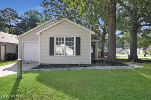 500 Saint George Cv, Jacksonville, NC, 28546-7835 | Card Image