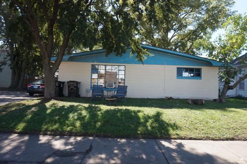 509-507-509 Park St, Salina, KS, 67401-2138 | Card Image