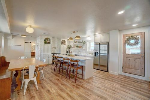 58 E Lake Dr, Medicine Park, OK, 73557 | Card Image