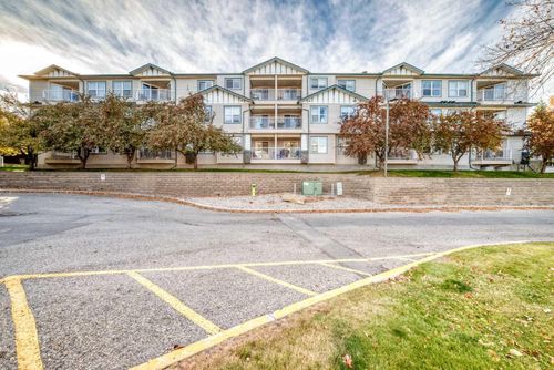 306-11 Somervale View Sw, Calgary, AB, T2Y4A9 | Card Image