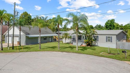 55805 Carroll St, Astor, FL, 32102-2817 | Card Image