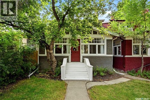 2273 Cameron St, Regina, SK, S4T2V9 | Card Image