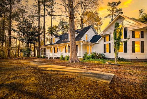 117 Pemberton Rd, Summerville, SC, 29483-4955 | Card Image