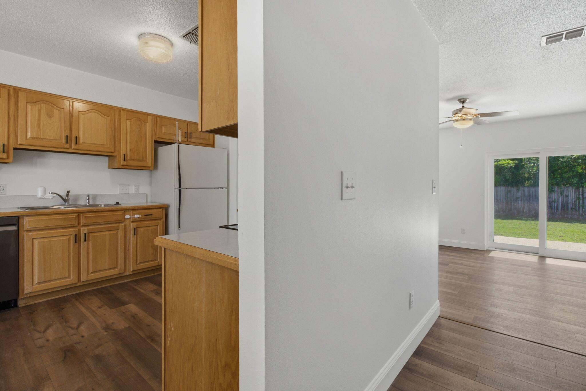 Residential in Shalimar 5