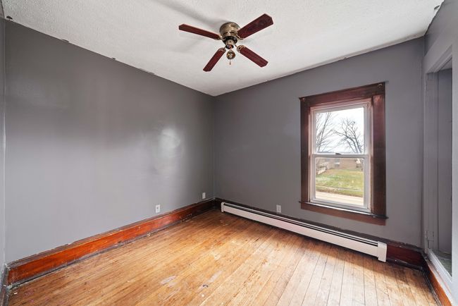 241 W Hardanger Gate, Home with 3 bedrooms, 2 bathrooms and 4 parking in LEE IL | Image 14