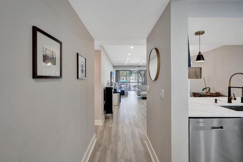 201-6193 Balboa Cir, Boca Raton, FL, 33433-8189 | Card Image