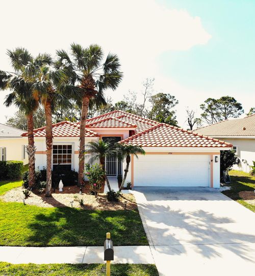 4986 Se Devenwood Way, Stuart, FL, 34997-2167 | Card Image