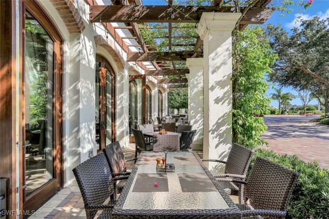 Fiona's Cafe | Image 30