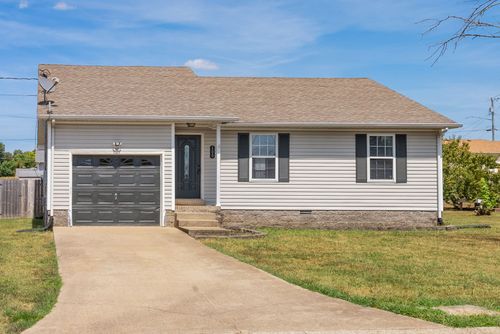 100 Gleaves Ln, Oak Grove, KY, 42262-8102 | Card Image