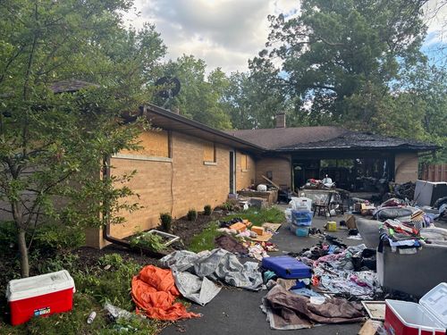 219 James Rd, Spring Grove, IL, 60081-9612 | Card Image