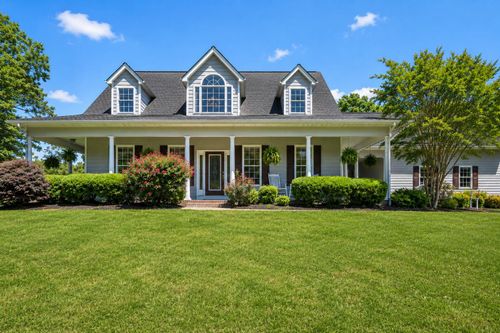 38 E Circle Dr, Rossville, GA, 30741-5607 | Card Image