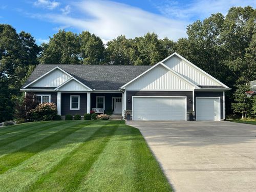 6460 Terravita Dr, Whitehall, MI, 49461-9360 | Card Image