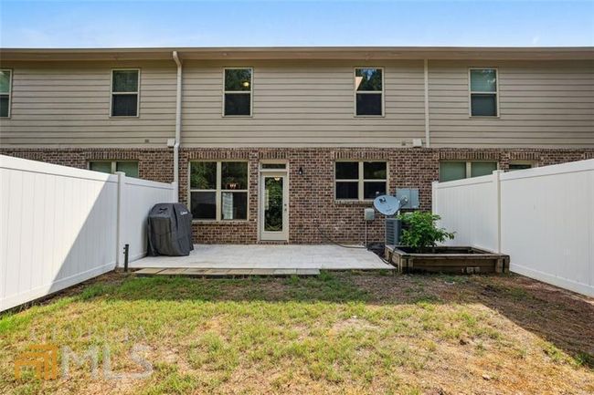 3410 Brockenhurst Dr, Townhouse with 3 bedrooms, 3 bathrooms and 2 parking in Buford GA | Image 9