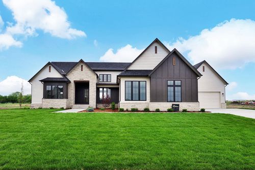 3314 N Bedford Ct, Wichita, KS, 67226-3396 | Card Image