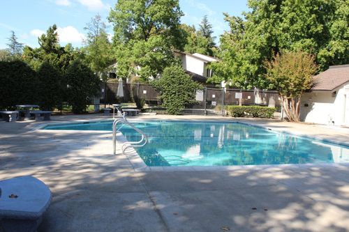 6203 Ackland Ct, Citrus Heights, CA, 95621-5209 | Card Image