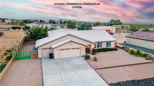 7142 E Alvarado Dr, Kingman, AZ, 86401-9455 | Card Image