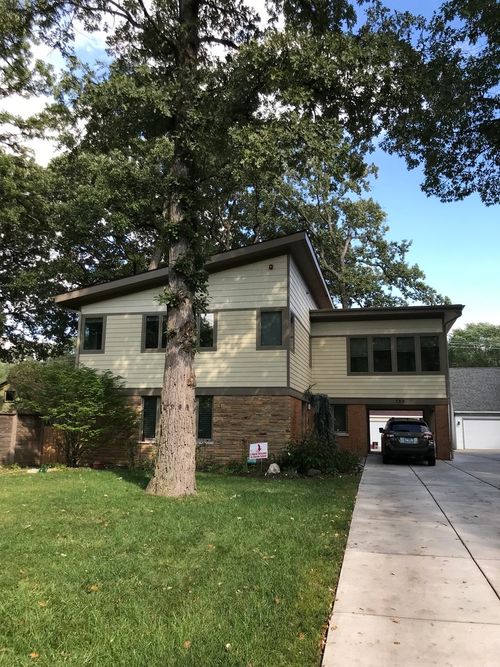 139 Thatcher Ave, River Forest, IL, 60305-2029 | Card Image
