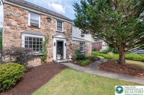 1020 Highland Ave, BETHLEHEM, PA, 18018-2137 | Card Image
