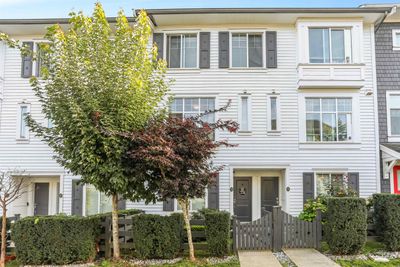 3 - 8130 136a St, Townhouse with 3 bedrooms, 2 bathrooms and 2 parking in Surrey BC | Image 1