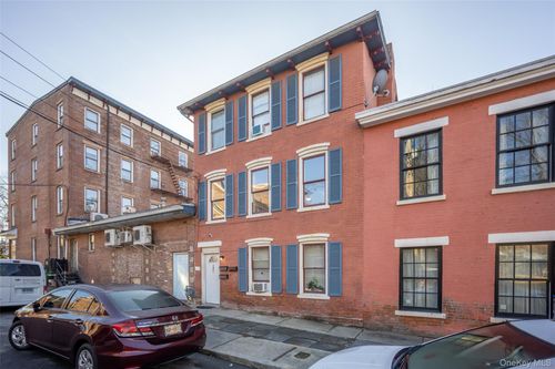 1-101 Washington St, Newburgh, NY, 12550-6256 | Card Image