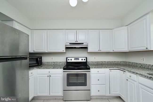 7688 Wolford Way, Townhouse with 3 bedrooms, 4 bathrooms and null parking in LORTON VA | Image 14