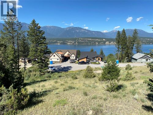 5 Stoddart Estates Dr, Windermere, BC, V0B2L1 | Card Image