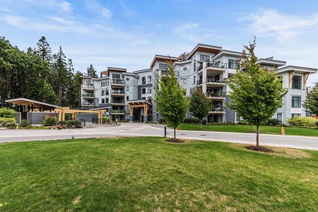 407 - 5380 Tyee Lane, Condo with 2 bedrooms, 2 bathrooms and 1 parking in Chilliwack BC | Image 1