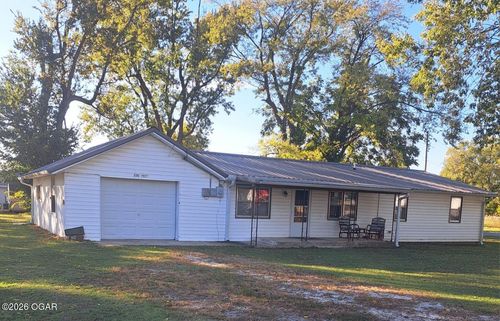 232 Kent St, Stark City, MO, 64866-9611 | Card Image